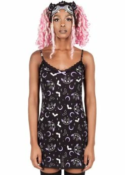 Killstar Lounge Batty Night Dress Black -succubu shop killstar KSRA003160 batty night dress blk 0 857f6991 9607 40a3 809a d3b59ade6fe4 1024x1024